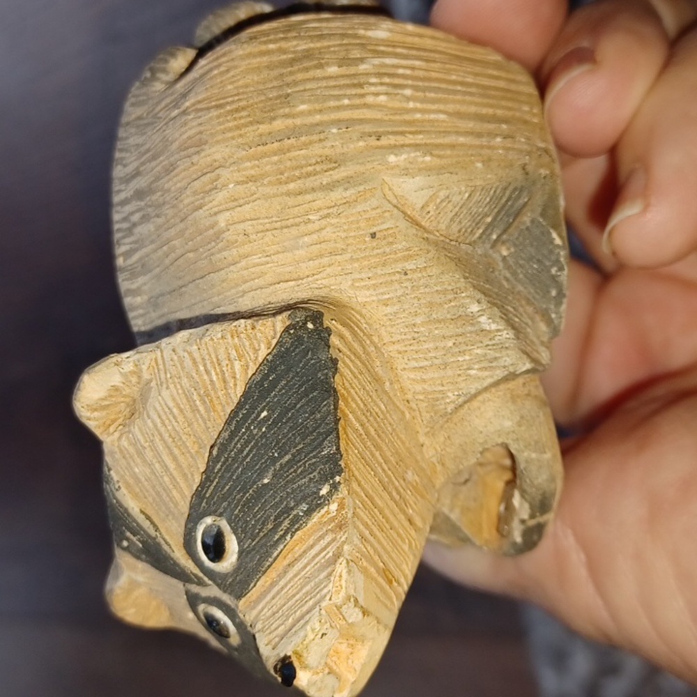 Artesania Rinconda Skunk or Lion signed